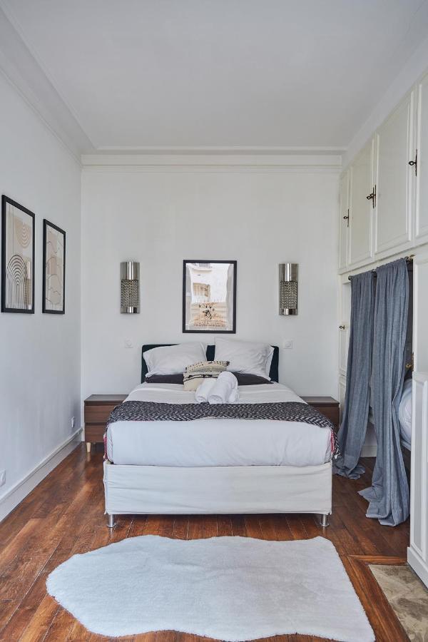 Residence Tour Eiffel By Studio Prestige Paris Luaran gambar