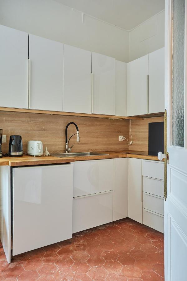 Residence Tour Eiffel By Studio Prestige Paris Luaran gambar