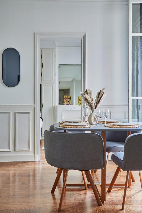 Residence Tour Eiffel By Studio Prestige Paris Luaran gambar